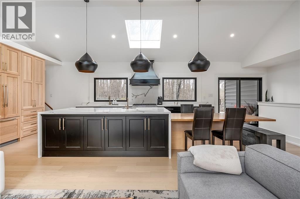 327 Goodram Drive, Burlington, Ontario  L7L 2J9 - Photo 13 - 40819522