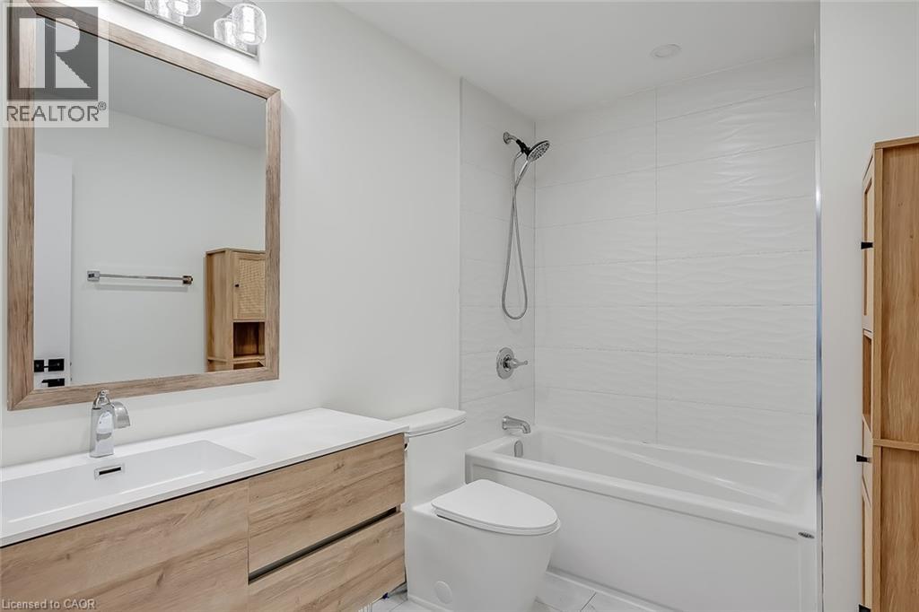 327 Goodram Drive, Burlington, Ontario  L7L 2J9 - Photo 27 - 40819522