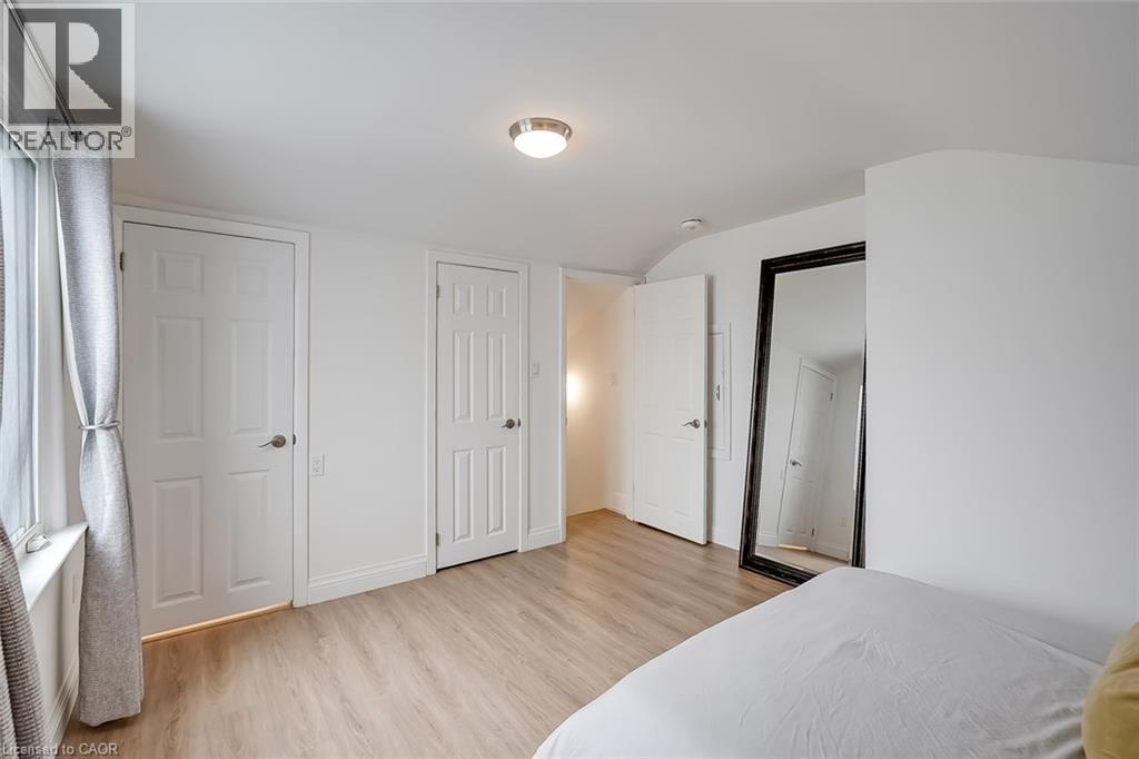 327 Goodram Drive, Burlington, Ontario  L7L 2J9 - Photo 29 - 40819522