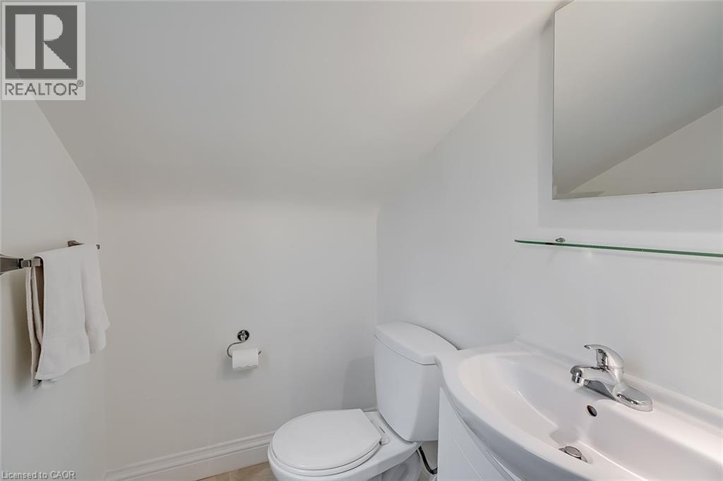 327 Goodram Drive, Burlington, Ontario  L7L 2J9 - Photo 30 - 40819522