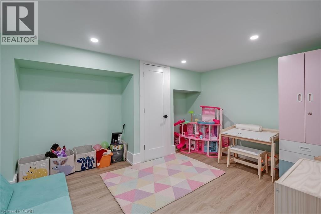 327 Goodram Drive, Burlington, Ontario  L7L 2J9 - Photo 35 - 40819522