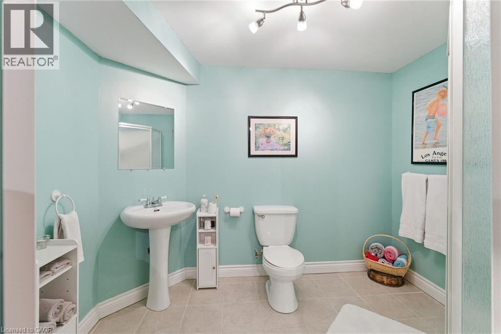 40 Wesleyan Court Unit# 16, Hamilton, Ontario  L9G 5C7 - Photo 26 - 40805866