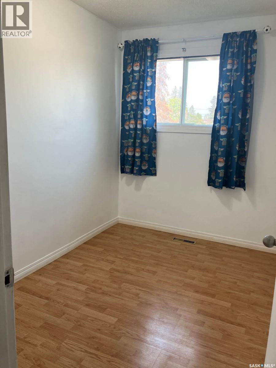 110 4th Street N, Nipawin, Saskatchewan  S0E 1E0 - Photo 22 - SK014496