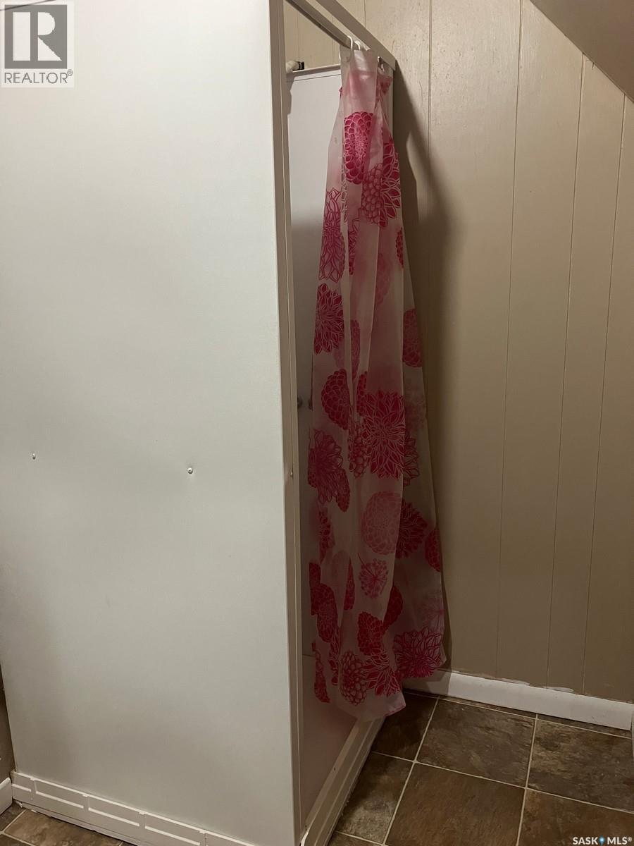 110 4th Street N, Nipawin, Saskatchewan  S0E 1E0 - Photo 37 - SK014496