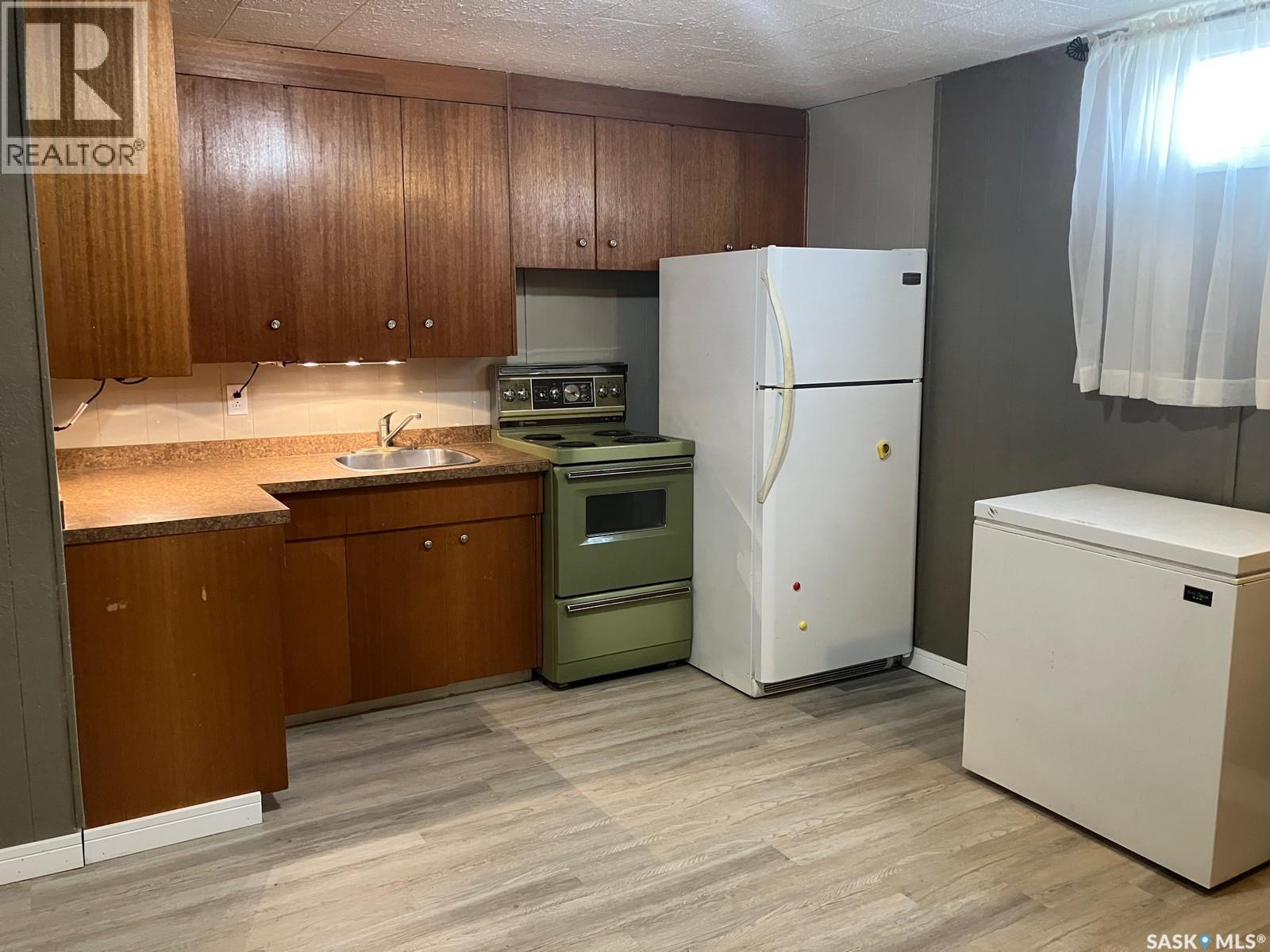 110 4th Street N, Nipawin, Saskatchewan  S0E 1E0 - Photo 31 - SK014496