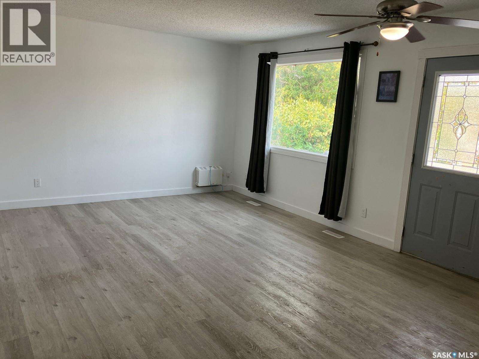 110 4th Street N, Nipawin, Saskatchewan  S0E 1E0 - Photo 11 - SK014496