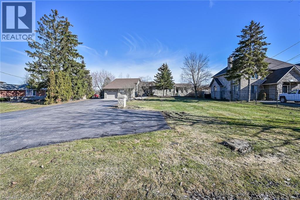 233 Green Mountain Road E, Stoney Creek, Ontario  L8J 2Z5 - Photo 40 - 40811506