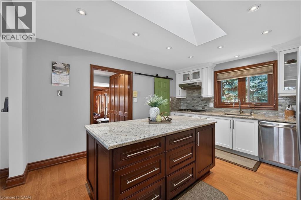 233 Green Mountain Road E, Stoney Creek, Ontario  L8J 2Z5 - Photo 11 - 40811506