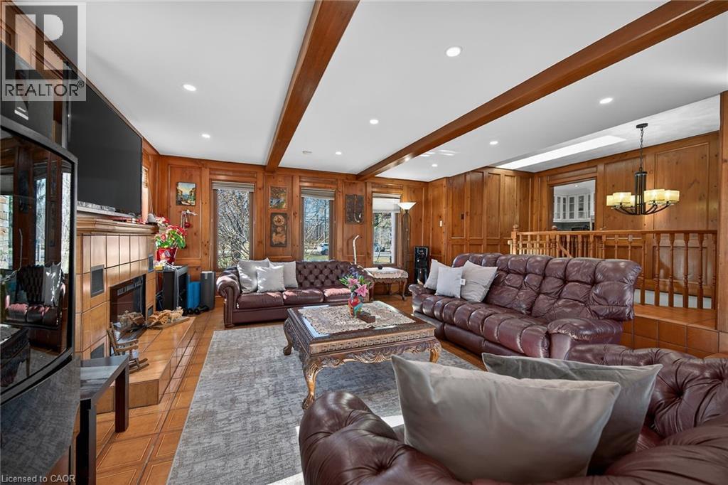 233 Green Mountain Road E, Stoney Creek, Ontario  L8J 2Z5 - Photo 16 - 40811506