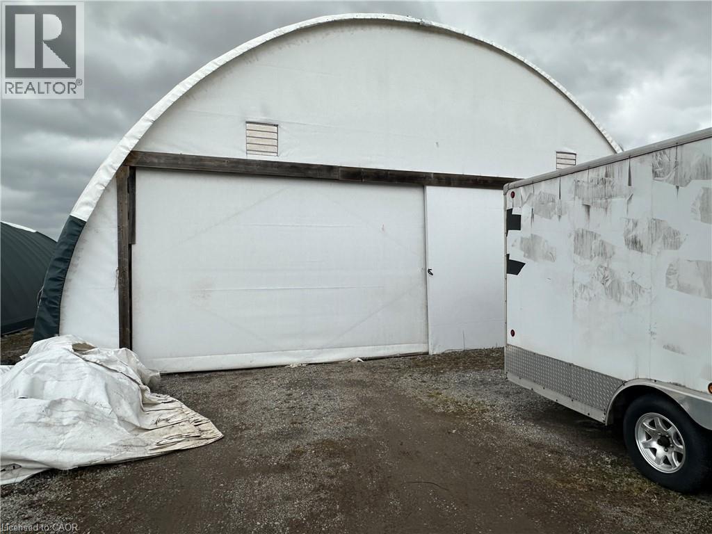 1020 Green Mountain Road E Unit# B, Stoney Creek, Ontario  L8J 3A9 - Photo 9 - 40821382