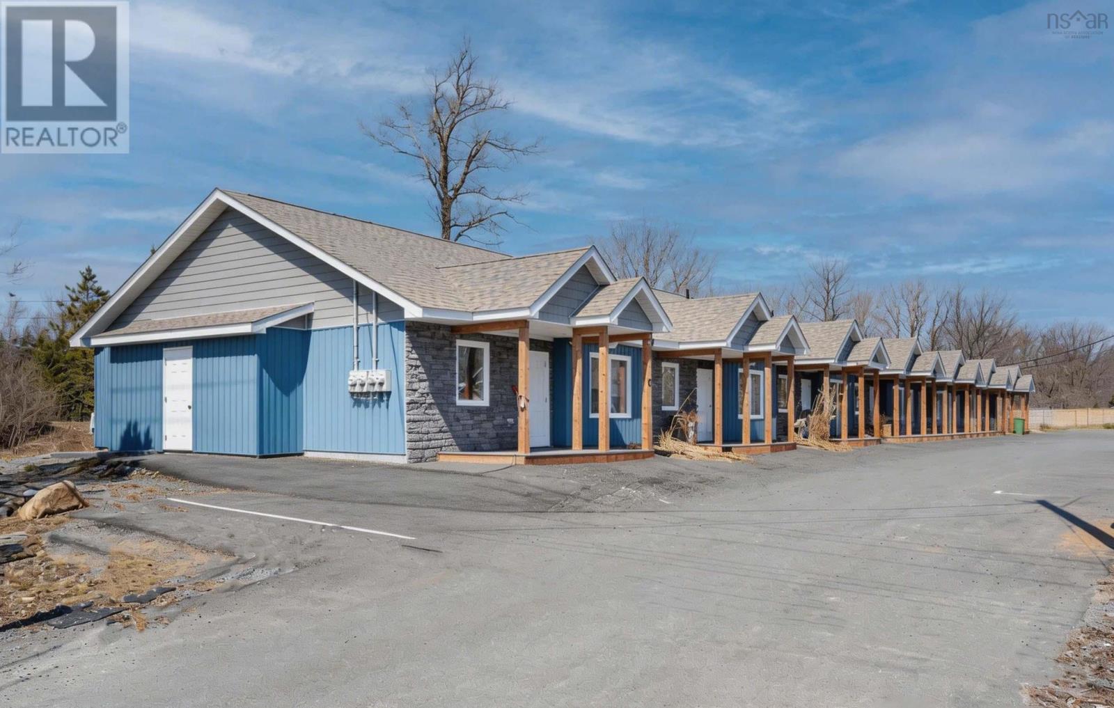 6-18 Ariss Gate, hammonds plains, Nova Scotia