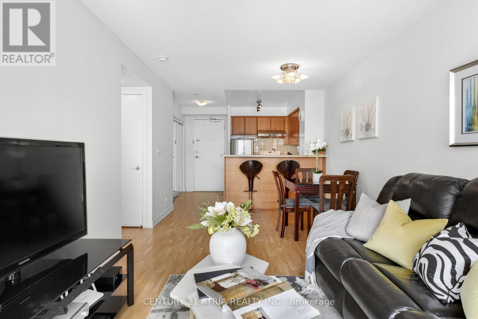 908 - 38 Lee Centre Drive, Toronto, Ontario  M1H 3J7 - Photo 6 - E13004208