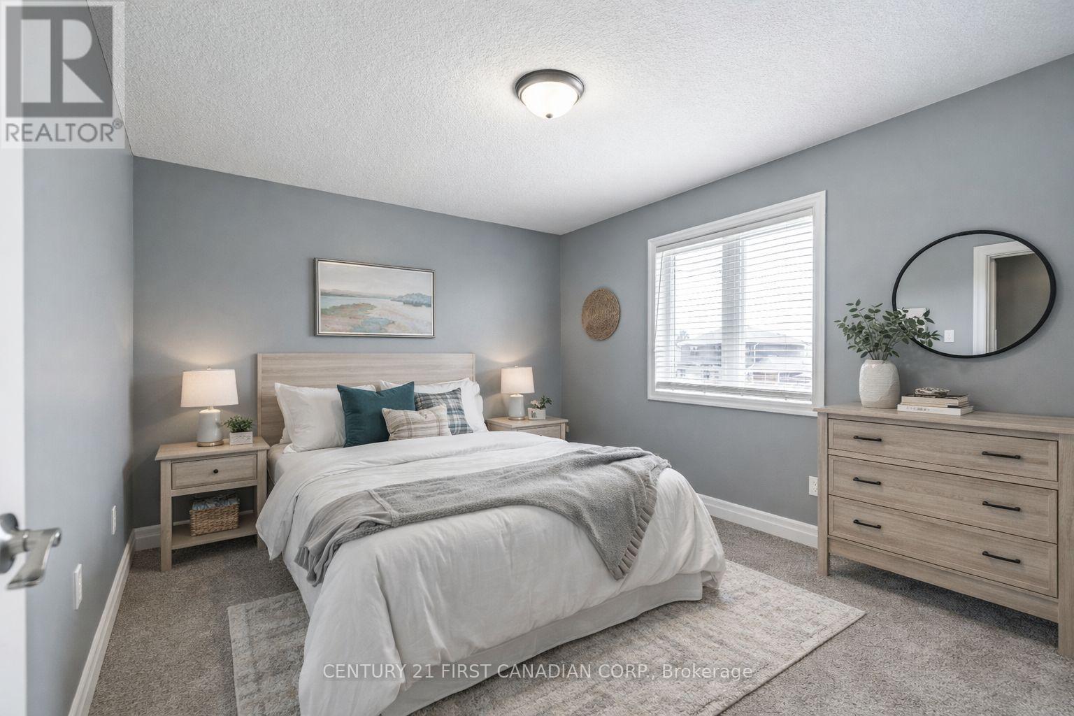 181 Gilmour Drive, Lucan Biddulph, Ontario  N0M 2J0 - Photo 27 - X12802572