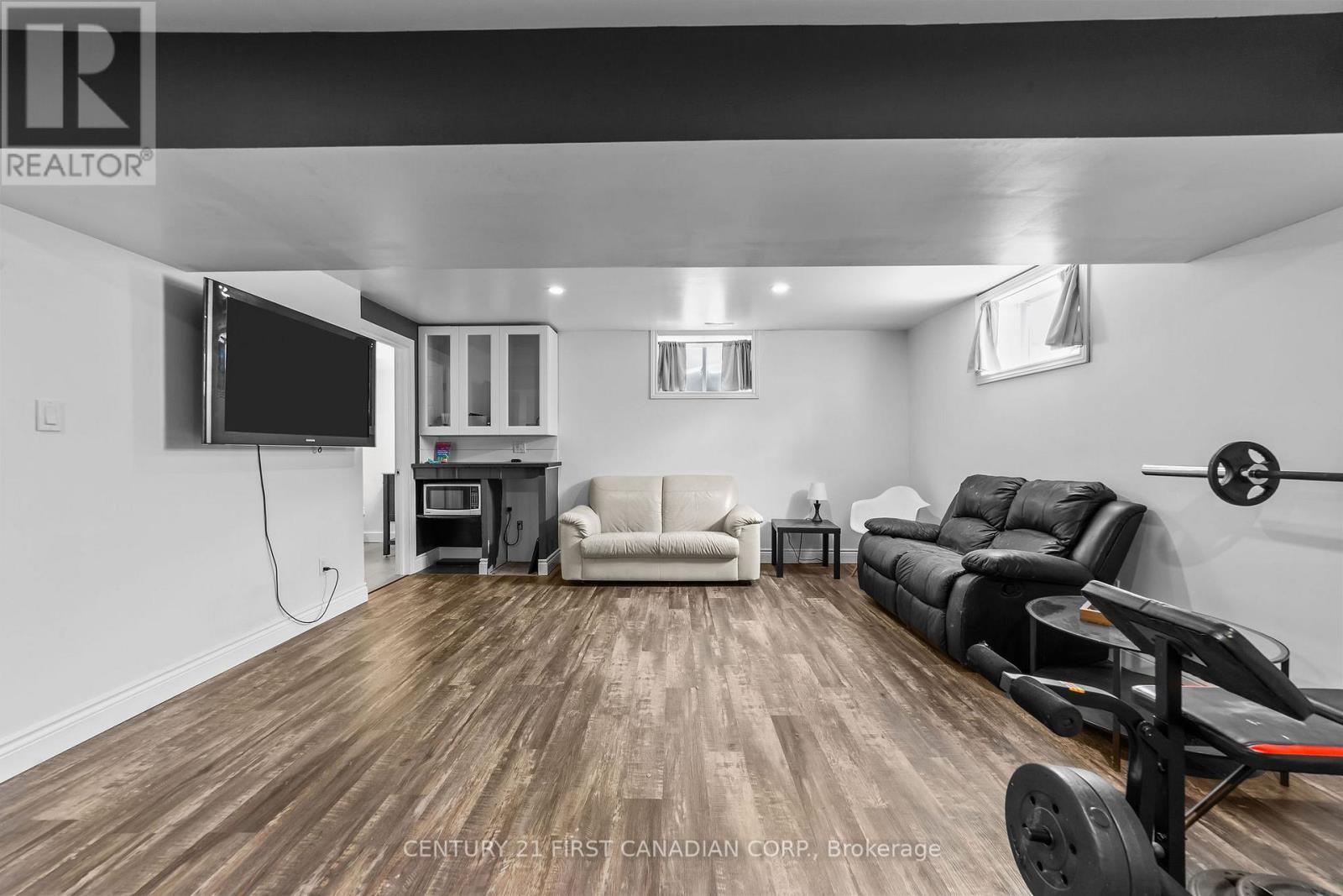 181 Gilmour Drive, Lucan Biddulph, Ontario  N0M 2J0 - Photo 34 - X12802572