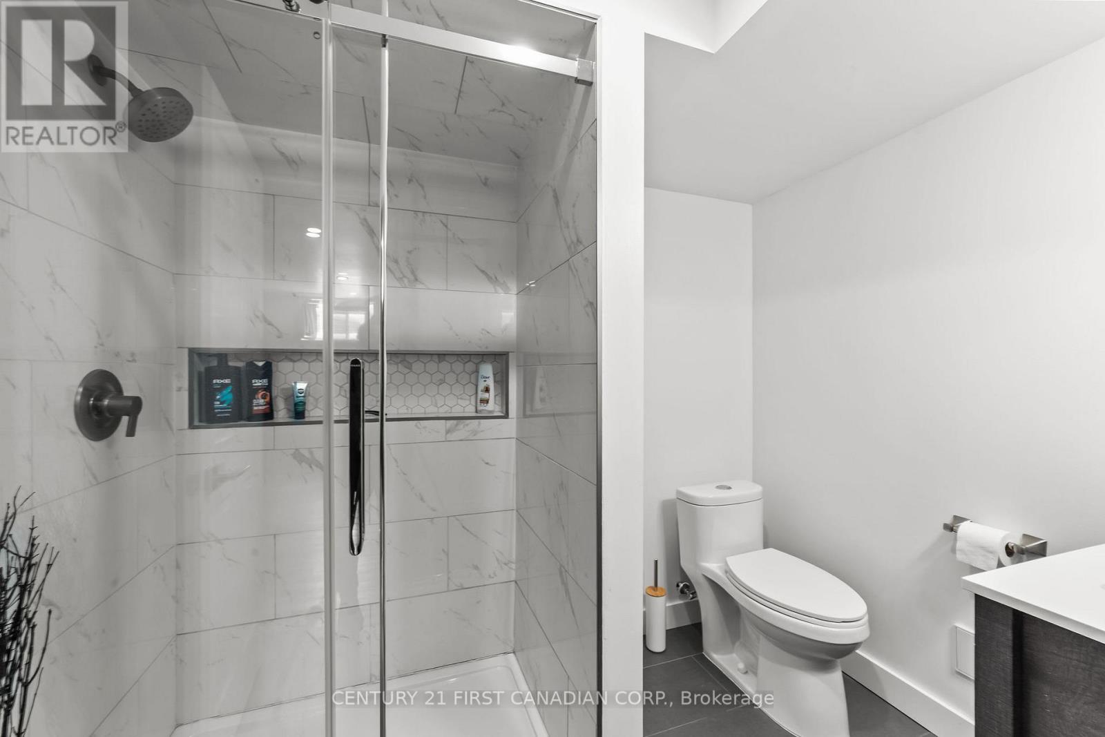 181 Gilmour Drive, Lucan Biddulph, Ontario  N0M 2J0 - Photo 38 - X12802572