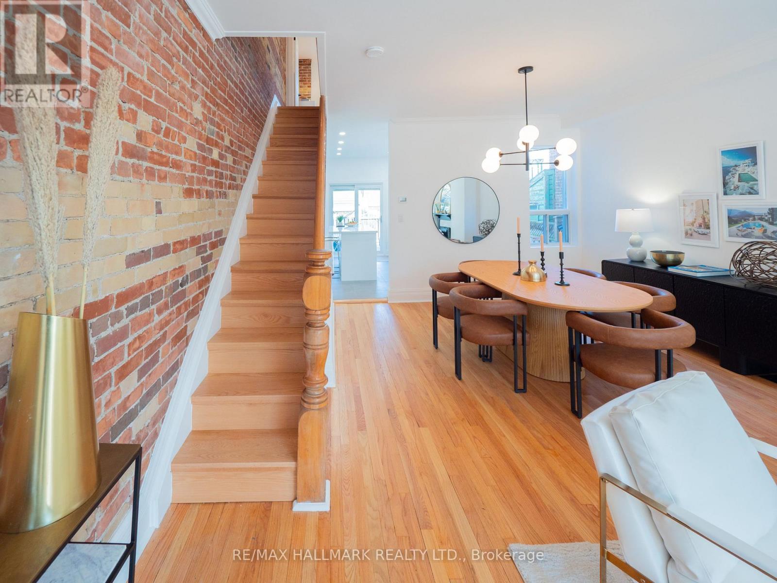 26 Sparkhall Avenue, Toronto, Ontario  M4K 1G5 - Photo 24 - E13004030