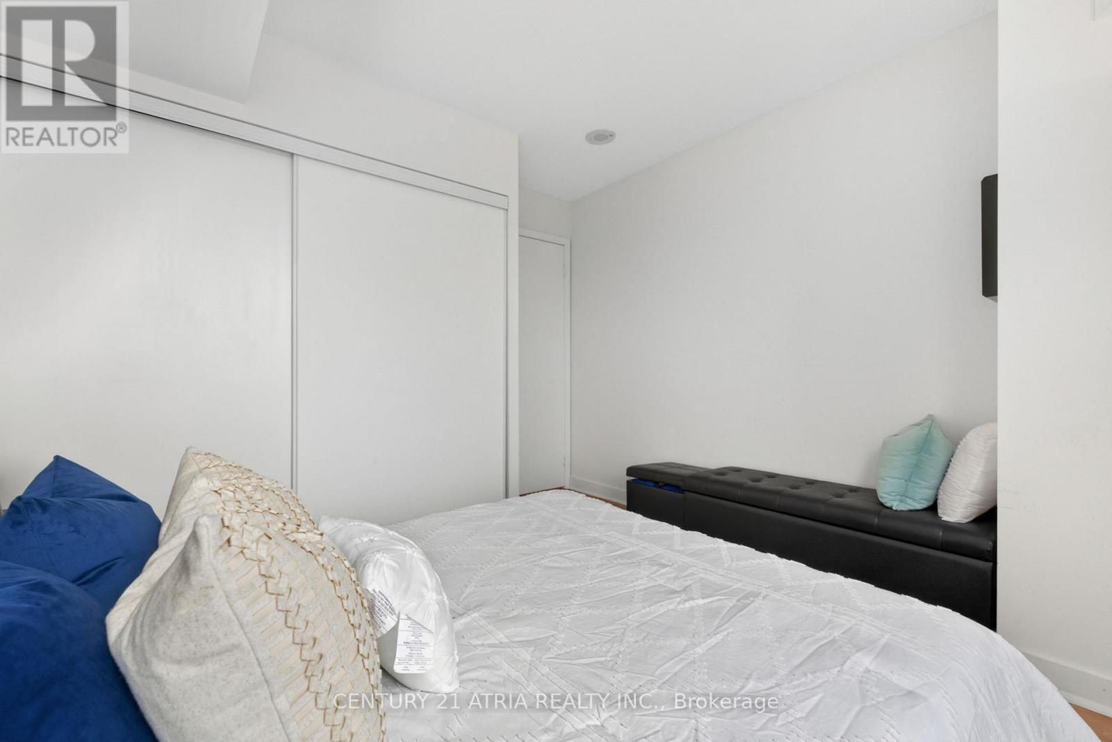 908 - 38 Lee Centre Drive, Toronto, Ontario  M1H 3J7 - Photo 11 - E13004208