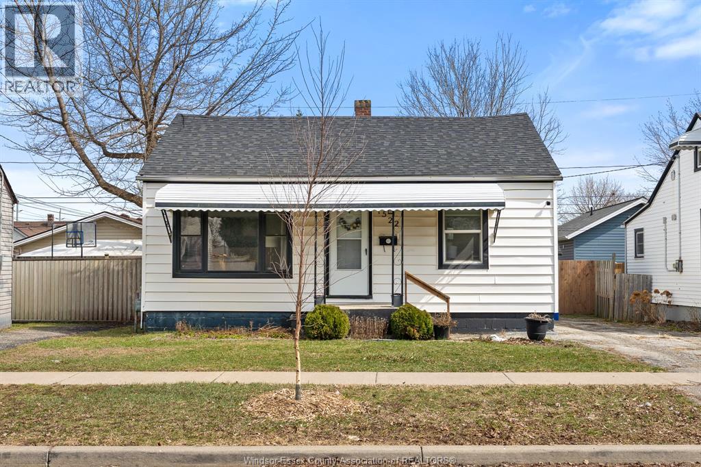 1522 Westcott, Windsor, Ontario  N8Y 4C6 - Photo 2 - 26008306