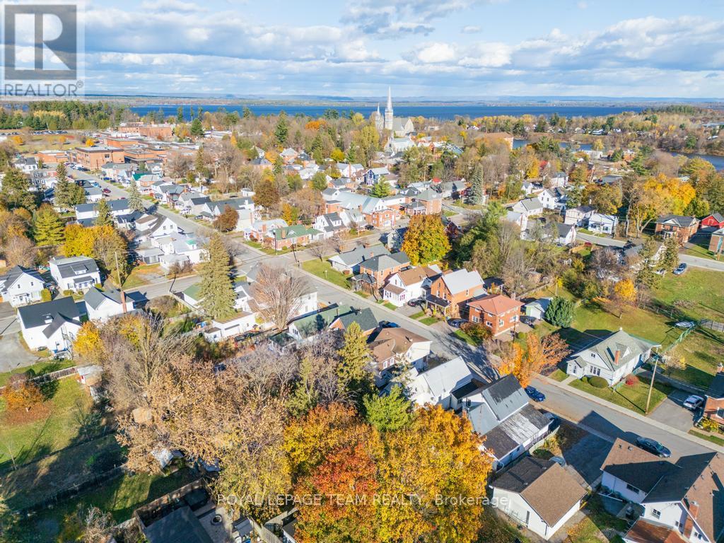 198 Harriet Street, Arnprior, Ontario  K7S 2T1 - Photo 26 - X12830652