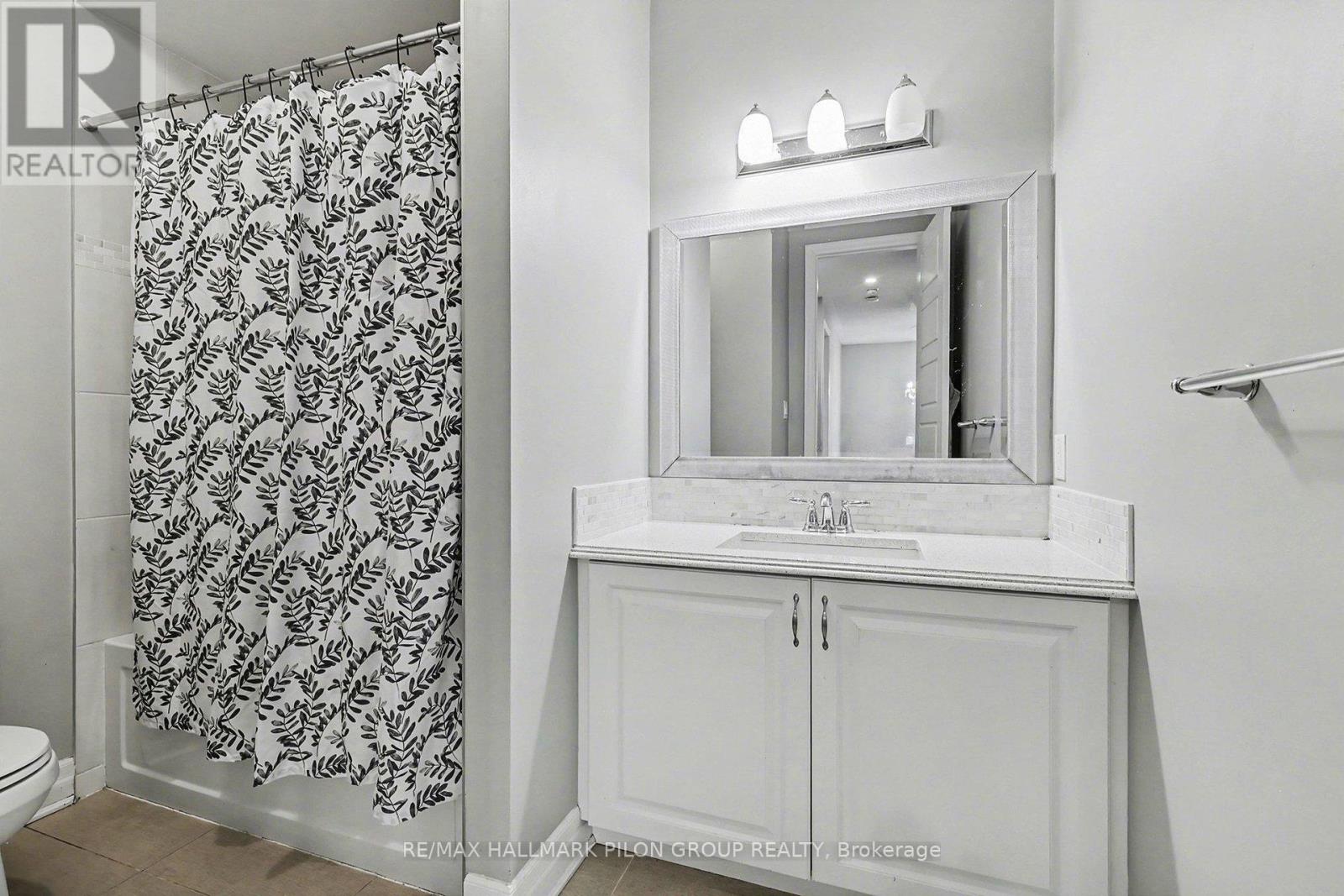 133 Mandalay Street, Ottawa, Ontario  K4A 1A6 - Photo 17 - X12952502