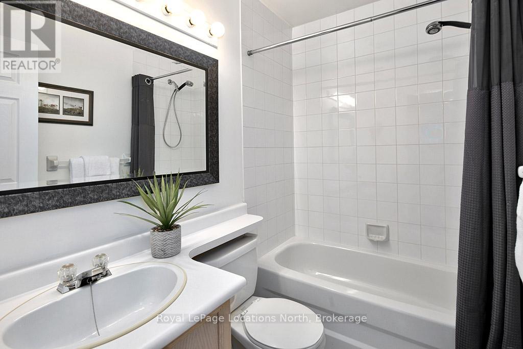 330 Mariners Way, Collingwood, Ontario  L9Y 5C7 - Photo 17 - S13005448