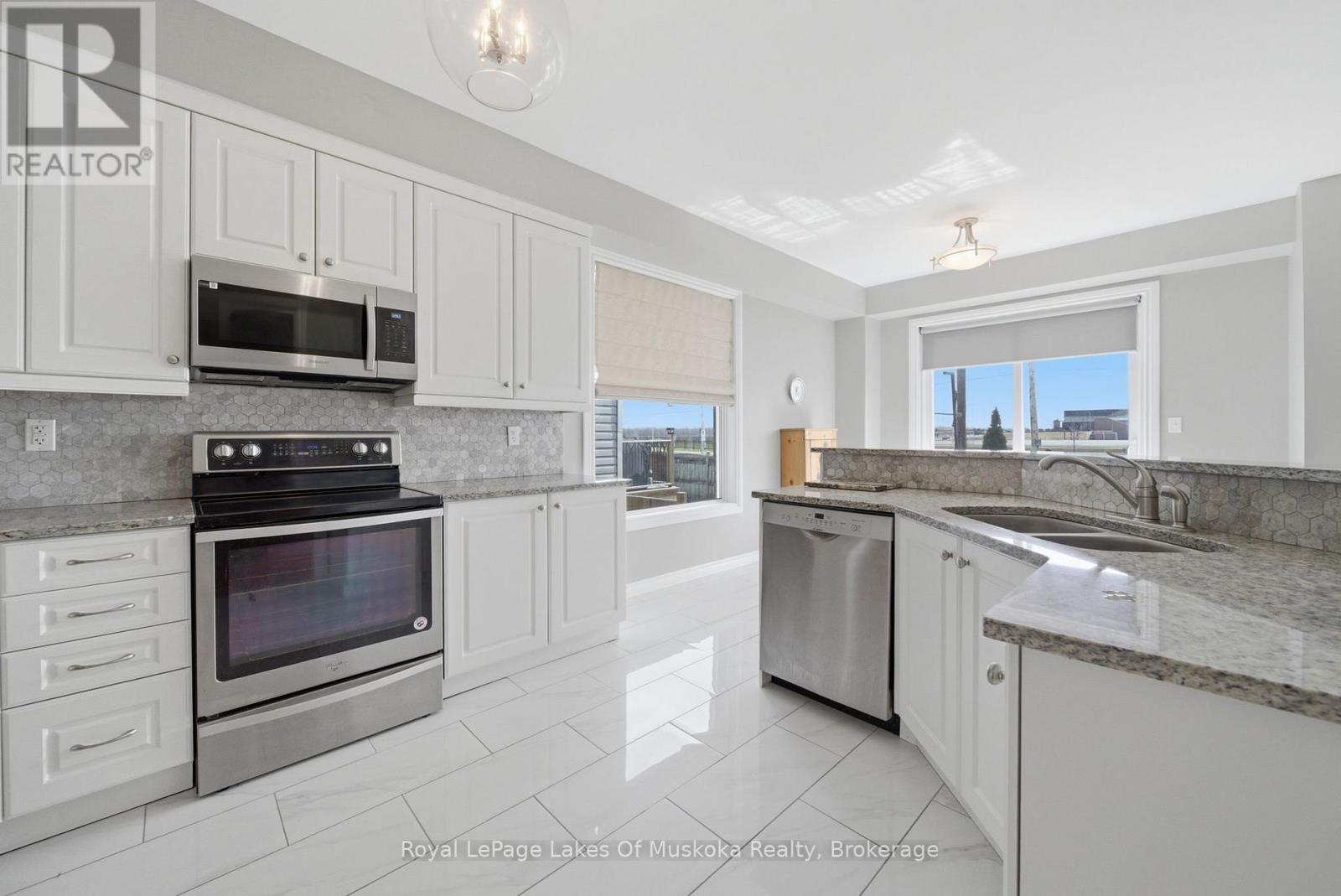 76 Succession Crescent, Barrie (Innis-Shore), Ontario  L4M 7G5 - Photo 13 - S13005550