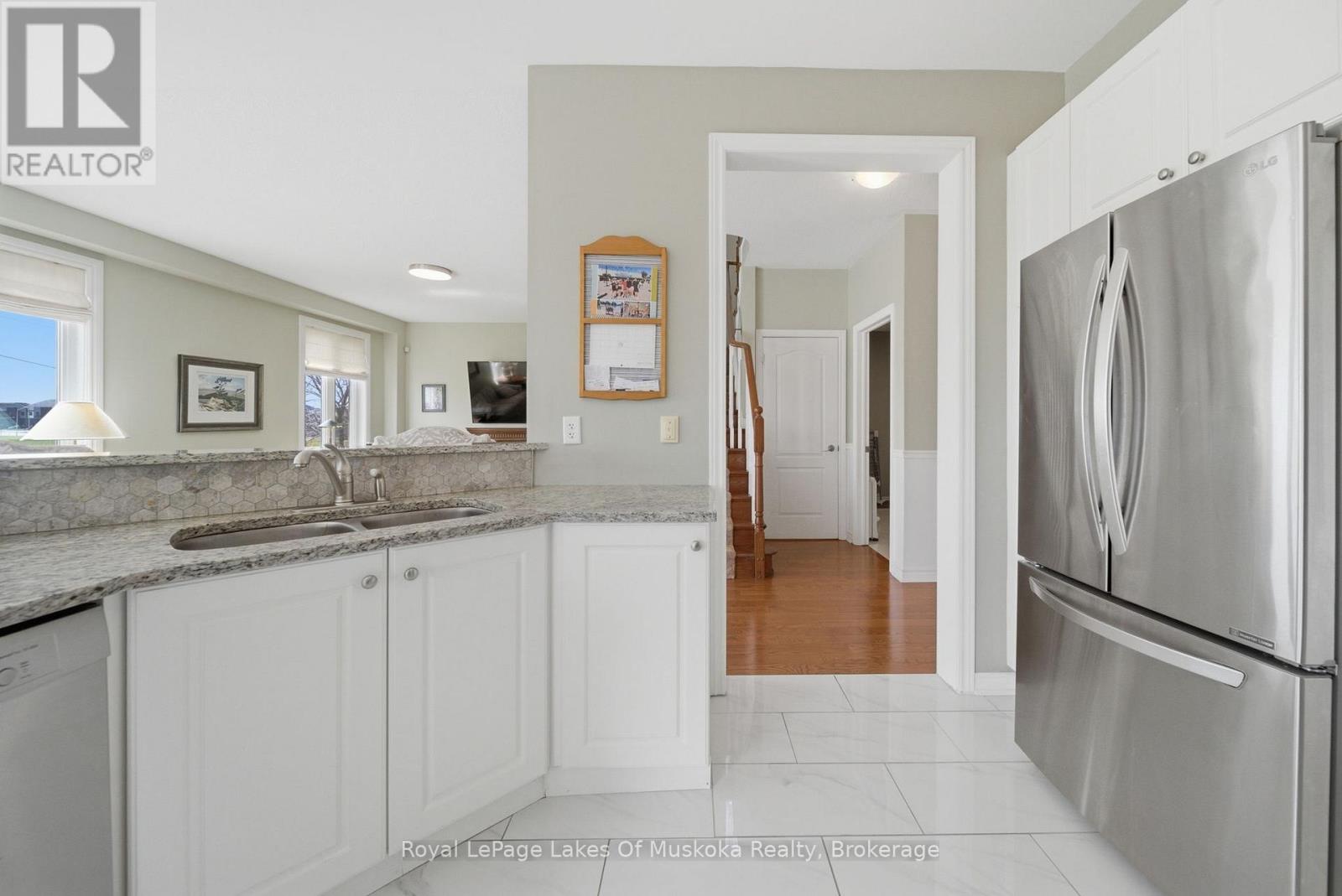 76 Succession Crescent, Barrie (Innis-Shore), Ontario  L4M 7G5 - Photo 14 - S13005550