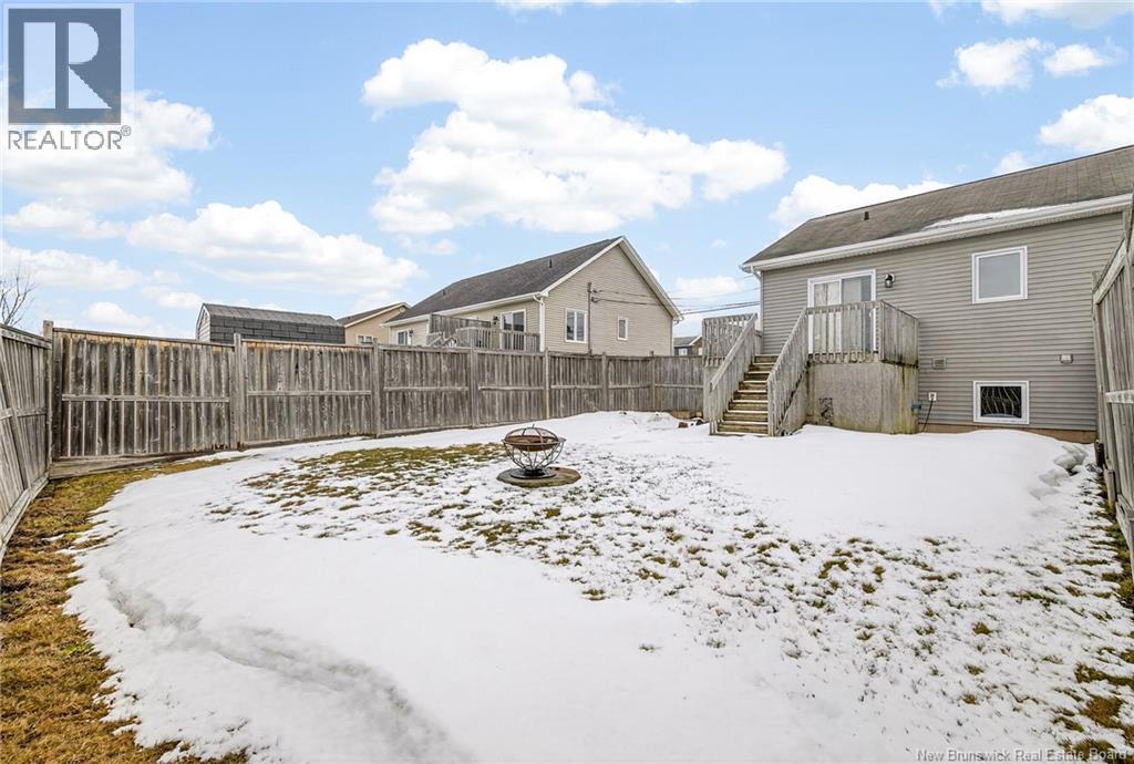 128 Lakeburn, Dieppe, New Brunswick  E1A 0Y7 - Photo 28 - NB135321