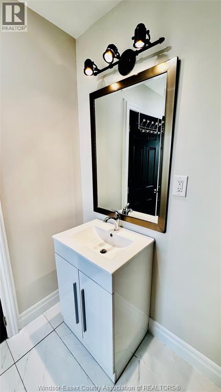 859 Pierre Avenue, Windsor, Ontario  N9A 2K9 - Photo 40 - 26008033