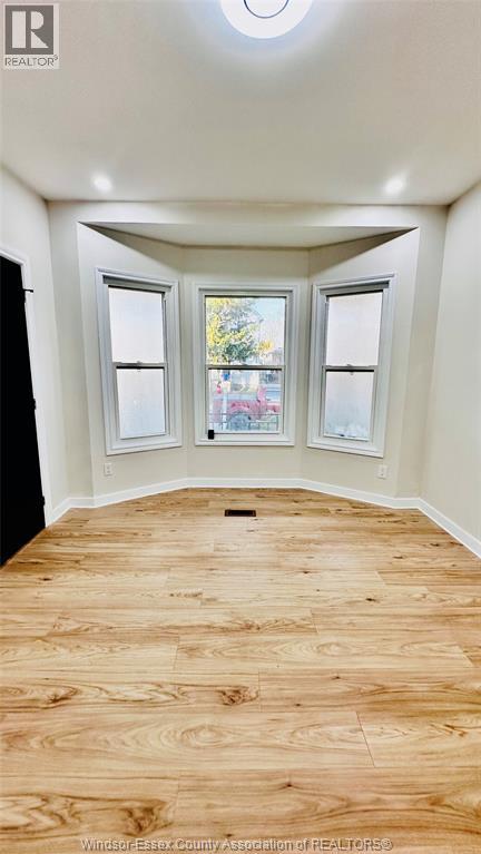 859 Pierre Avenue, Windsor, Ontario  N9A 2K9 - Photo 13 - 26008033