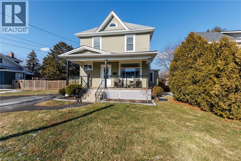 11 Fairview Road, Grimsby, Ontario  L3M 3L1 - Photo 2 - 40820975