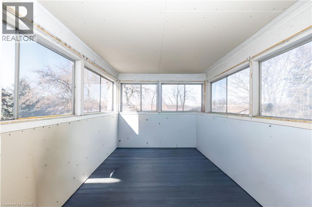 11 Fairview Road, Grimsby, Ontario  L3M 3L1 - Photo 28 - 40820975