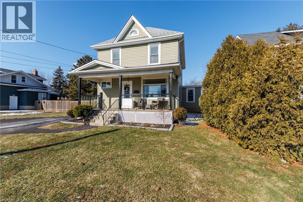 11 Fairview Road, Grimsby, Ontario  L3M 3L1 - Photo 3 - 40820975