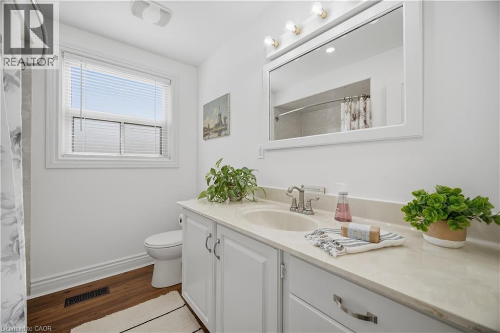 188 White Pines Drive, Burlington, Ontario  L7L 4E4 - Photo 31 - 40820112