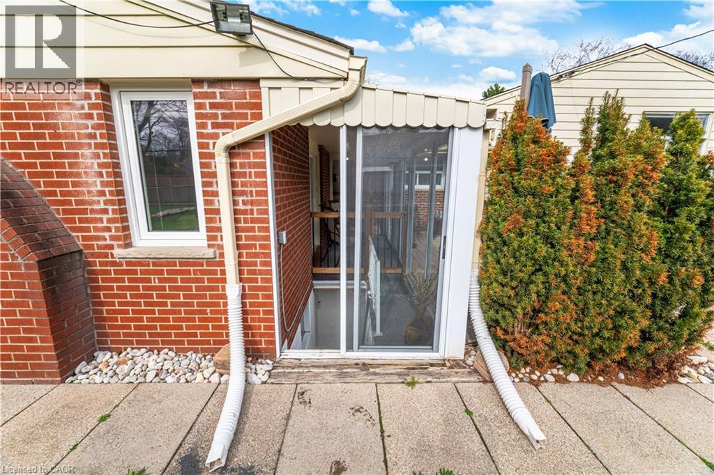 188 White Pines Drive, Burlington, Ontario  L7L 4E4 - Photo 42 - 40820112