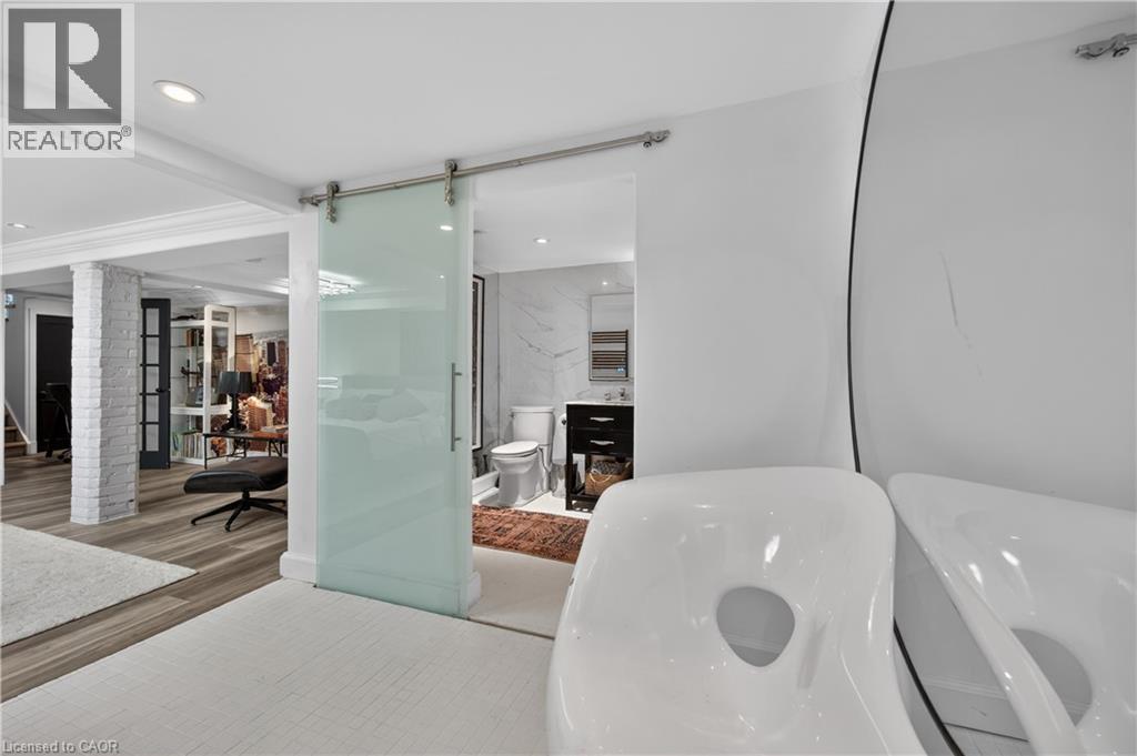 63 West Avenue N Unit# 1, Hamilton, Ontario  L8L 5C2 - Photo 40 - 40821320