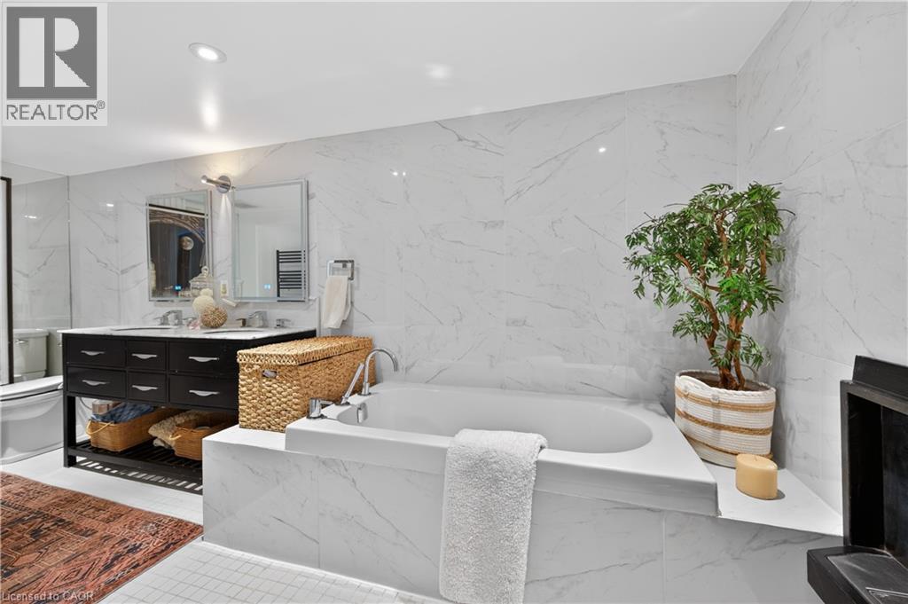 63 West Avenue N Unit# 1, Hamilton, Ontario  L8L 5C2 - Photo 43 - 40821320