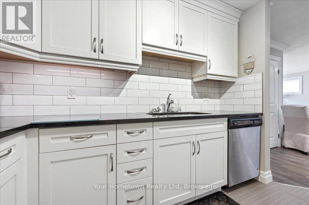 27b - 27 Stumpf Street, Centre Wellington, Ontario  N0B 1S0 - Photo 11 - X13005462