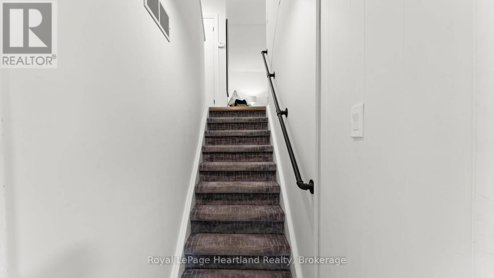 17 Suncoast Drive W, Goderich, Ontario  N7A 4H1 - Photo 24 - X13005554