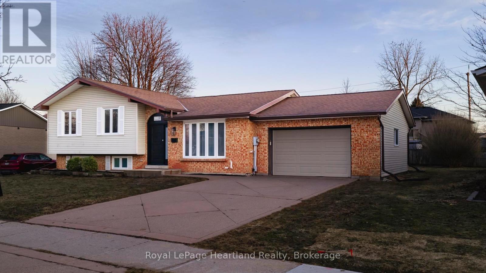 17 Suncoast Drive W, Goderich, Ontario  N7A 4H1 - Photo 38 - X13005554