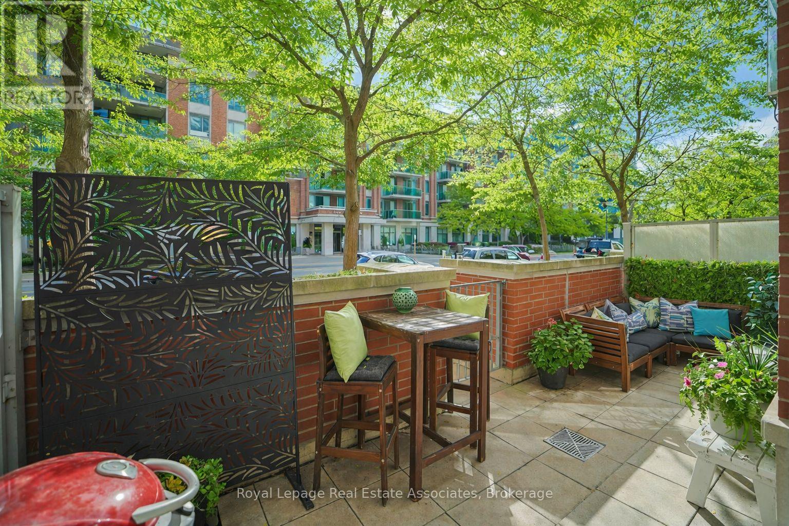 107 - 80 Port Street E, Mississauga, Ontario  L5G 4V6 - Photo 18 - W12801552