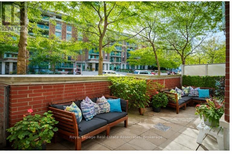 107 - 80 Port Street E, Mississauga, Ontario  L5G 4V6 - Photo 16 - W12801552