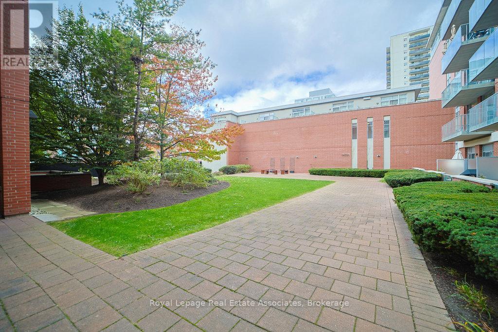 107 - 80 Port Street E, Mississauga, Ontario  L5G 4V6 - Photo 28 - W12801552