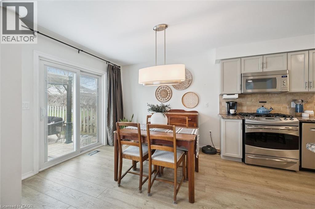 458 Citadel Court, Waterloo, Ontario  N2K 3Y5 - Photo 17 - 40814275