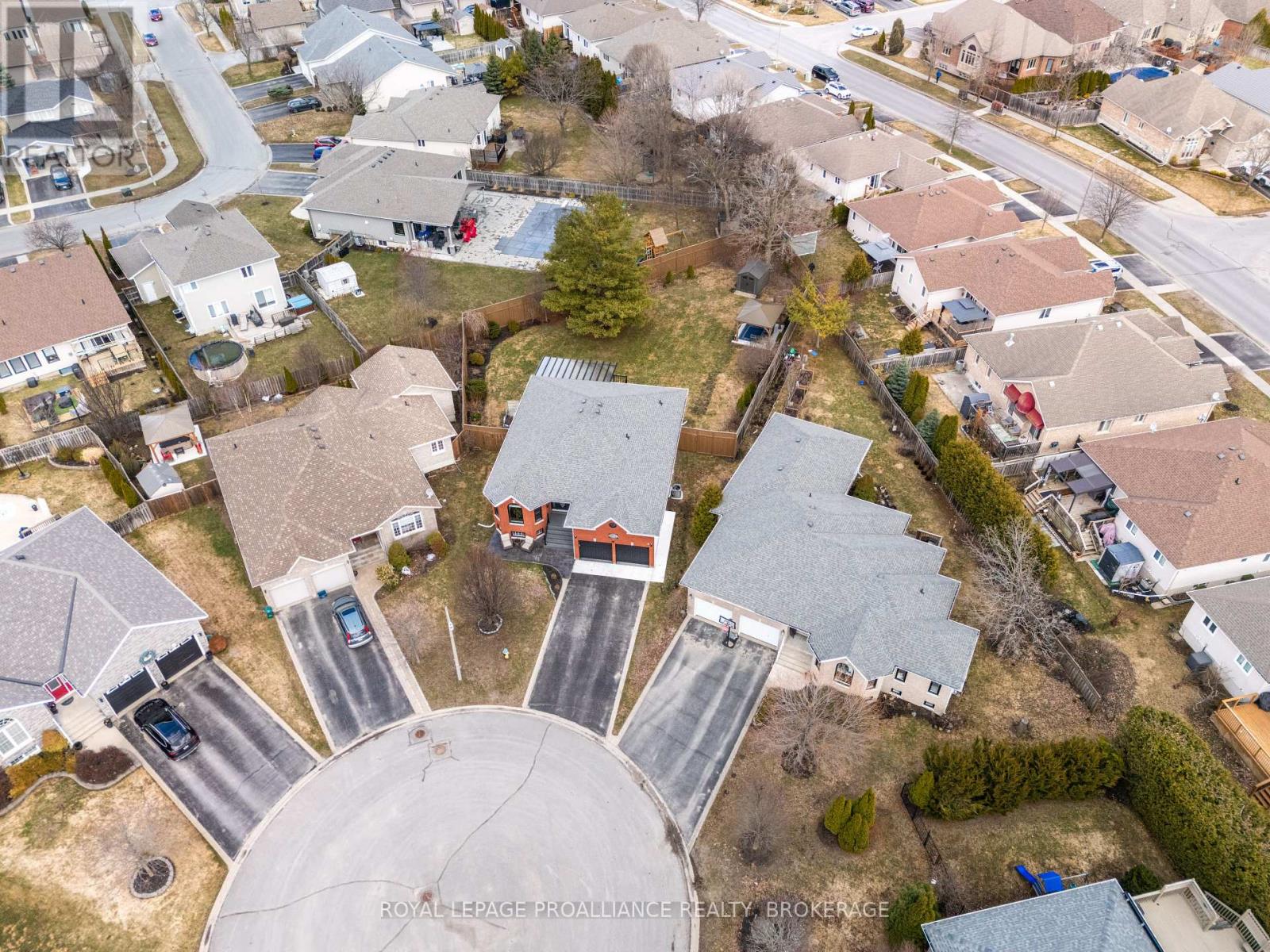 688 Chadwick Court, Kingston, Ontario  K7P 3E9 - Photo 45 - X13005478