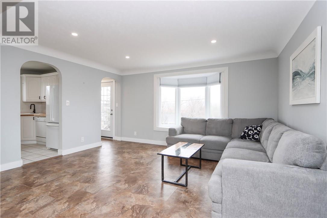 1445 Southview, Sudbury, Ontario  P3E 2L9 - Photo 14 - 2127155