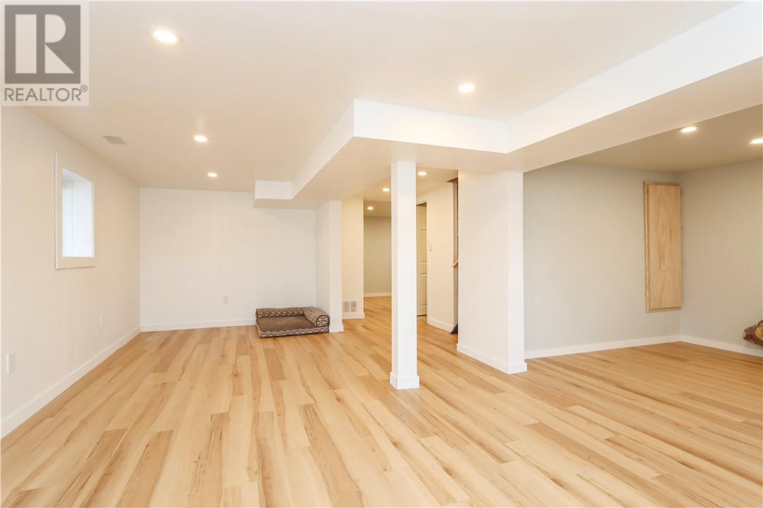 1445 Southview, Sudbury, Ontario  P3E 2L9 - Photo 30 - 2127155