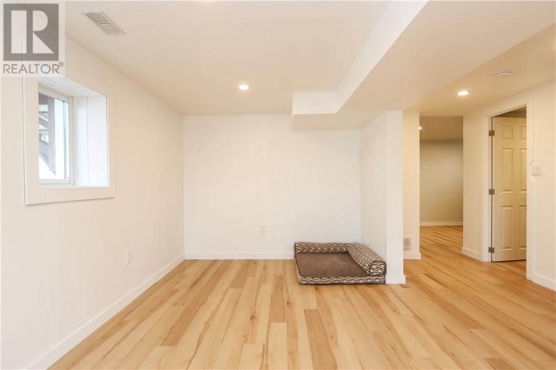 1445 Southview, Sudbury, Ontario  P3E 2L9 - Photo 31 - 2127155