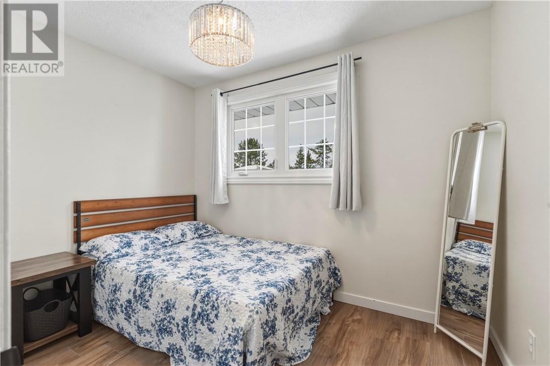 18 Beech Crescent, Capreol, Ontario  P0M 1H0 - Photo 12 - 2127144