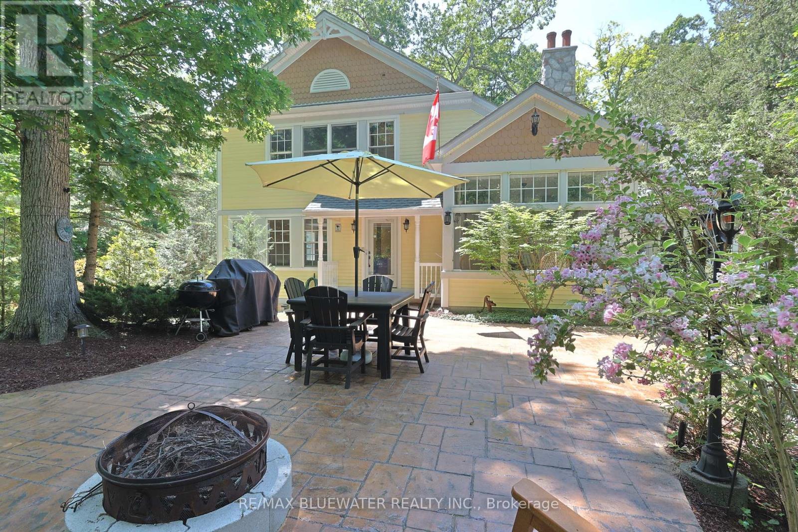 5 Phillip Street, South Huron, Ontario  N0M 1T0 - Photo 1 - X13005432